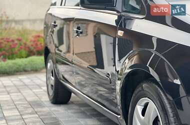 Минивэн Opel Zafira 2011 в 