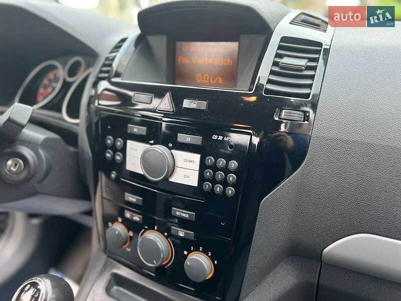 Мінівен Opel Zafira 2011 в Хмельницькому
