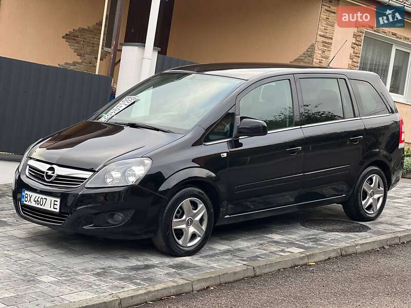 Мінівен Opel Zafira 2011 в Хмельницькому