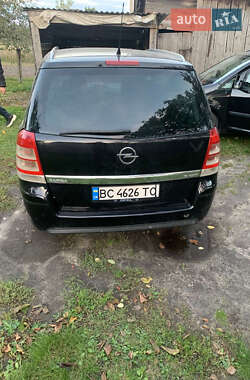 Минивэн Opel Zafira 2008 в Старом Самборе