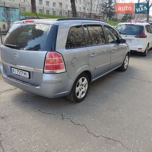 Минивэн Opel Zafira 2005 в Киеве фото 4 Минивэн Opel Zafira 2005 в Киеве