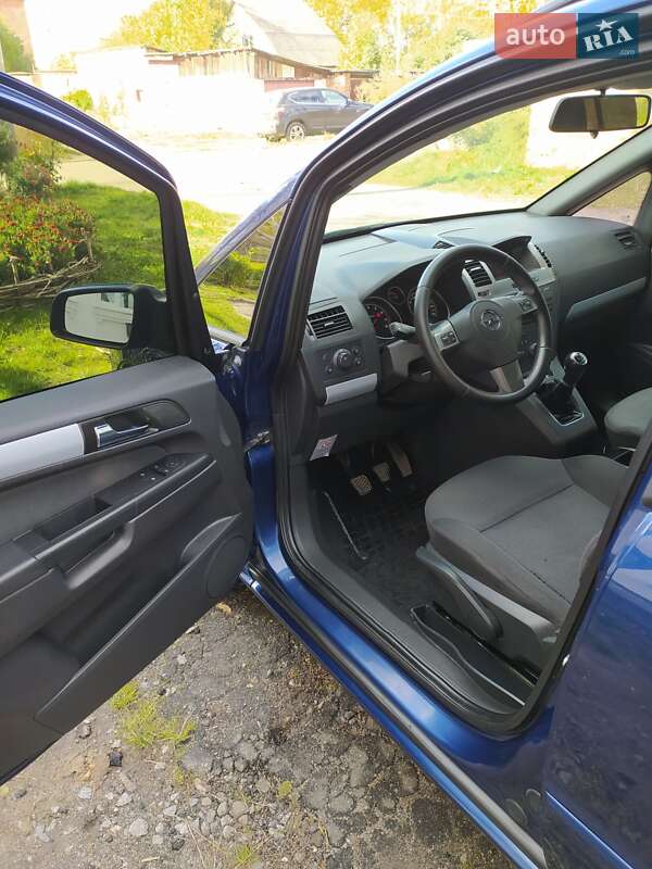 Мінівен Opel Zafira 2007 в Вінниці