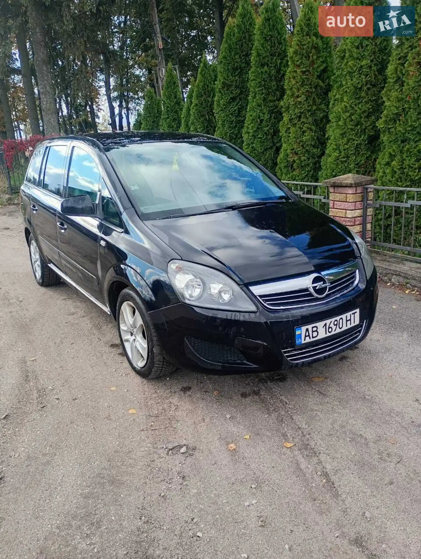 2011 Opel Zafira - фото 1