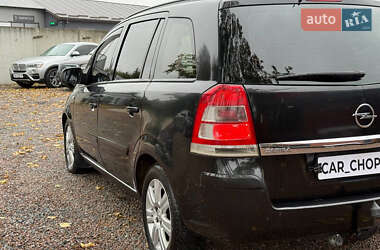 Минивэн Opel Zafira 2013 в 