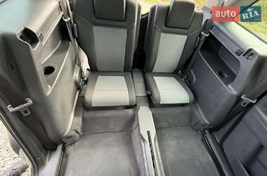 Минивэн Opel Zafira 2010 в 