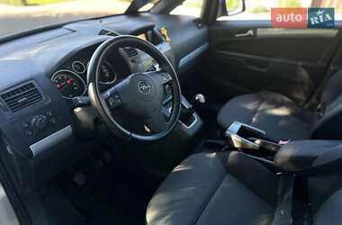 Минивэн Opel Zafira 2007 в 