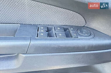 Минивэн Opel Zafira 2007 в 