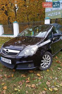 Минивэн Opel Zafira 2007 в Ичне