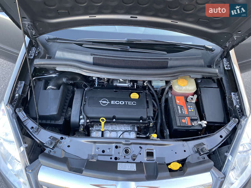Мінівен Opel Zafira 2009 в Вінниці