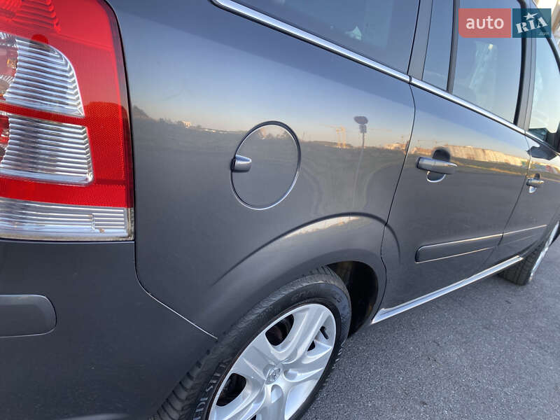 Мінівен Opel Zafira 2009 в Вінниці