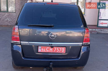 Минивэн Opel Zafira 2006 в 