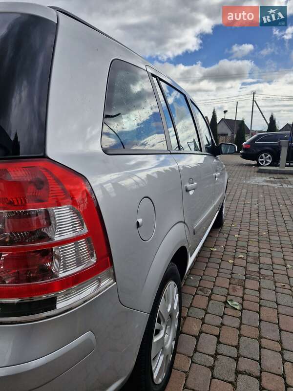 Минивэн Opel Zafira 2008 в Ровно фото 6 Минивэн Opel Zafira 2008 в Ровно