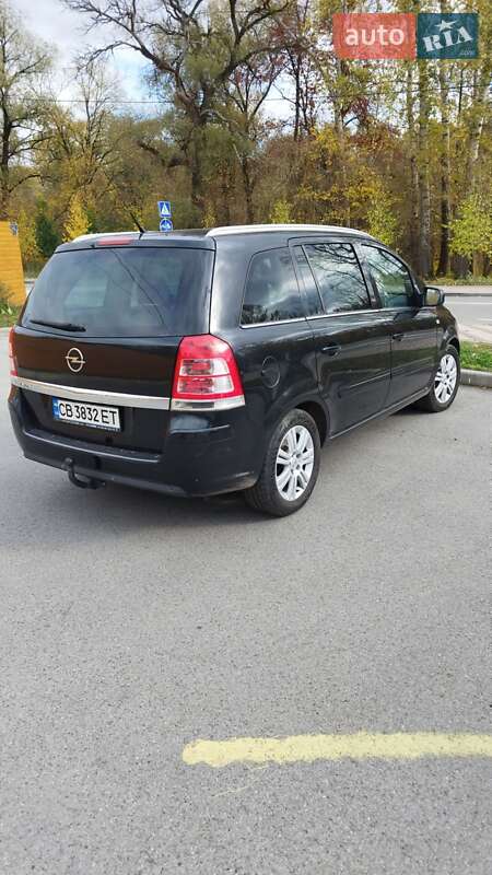 Минивэн Opel Zafira 2011 в Чернигове фото 5 Минивэн Opel Zafira 2011 в Чернигове