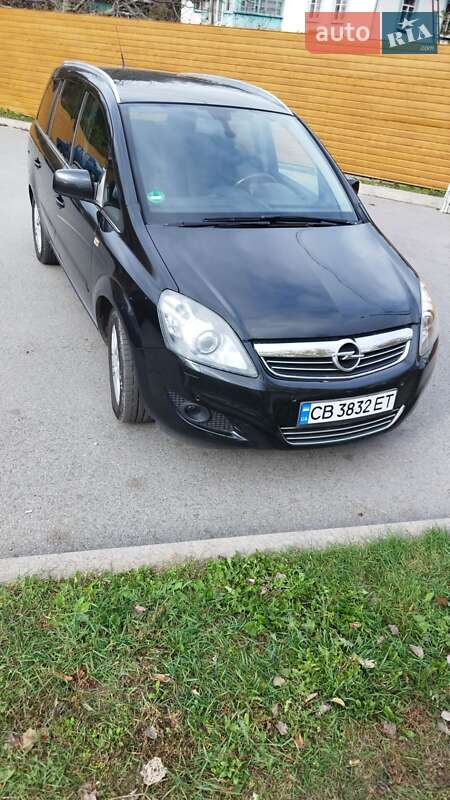 Минивэн Opel Zafira 2011 в Чернигове фото 7 Минивэн Opel Zafira 2011 в Чернигове
