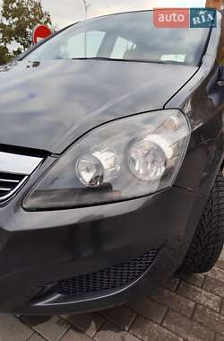 Мінівен Opel Zafira 2009 в 