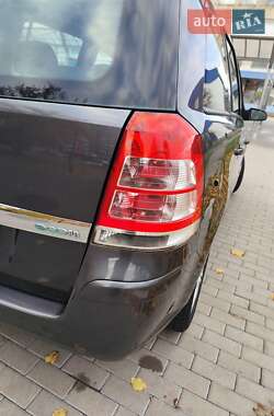 Мінівен Opel Zafira 2009 в 
