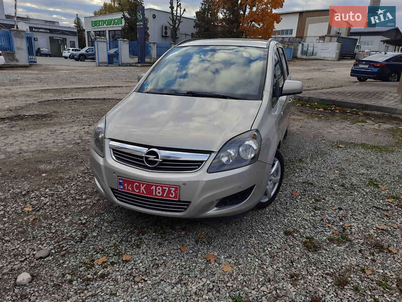 Минивэн Opel Zafira 2010 в Калуше фото 25 Минивэн Opel Zafira 2010 в Калуше