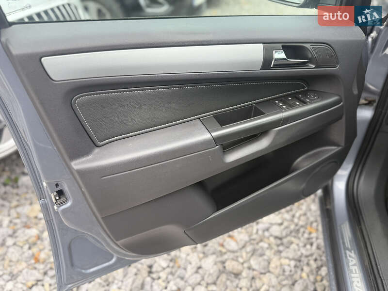 Минивэн Opel Zafira 2011 в Виннице фото 19 Минивэн Opel Zafira 2011 в Виннице