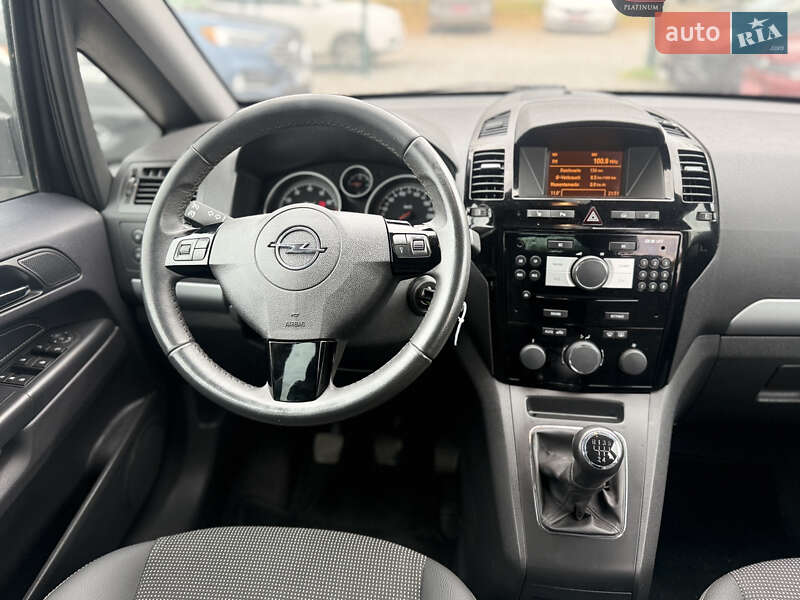 Минивэн Opel Zafira 2011 в Виннице фото 33 Минивэн Opel Zafira 2011 в Виннице