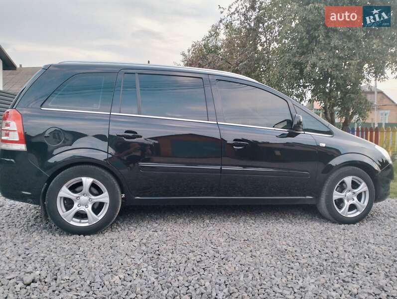 Opel Zafira 2009