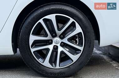 Минивэн Opel Zafira 2018 в 