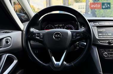 Минивэн Opel Zafira 2018 в 