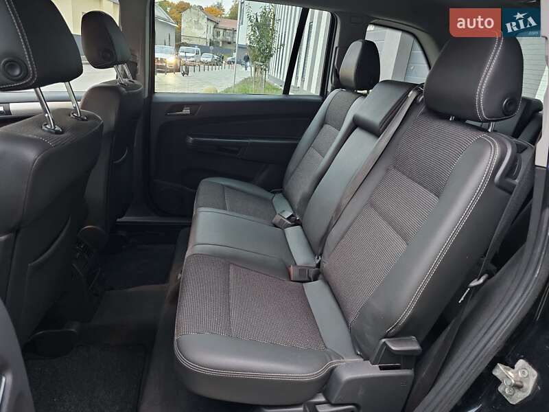Мінівен Opel Zafira 2010 в Львові фото 15 Мінівен Opel Zafira 2010 в Львові