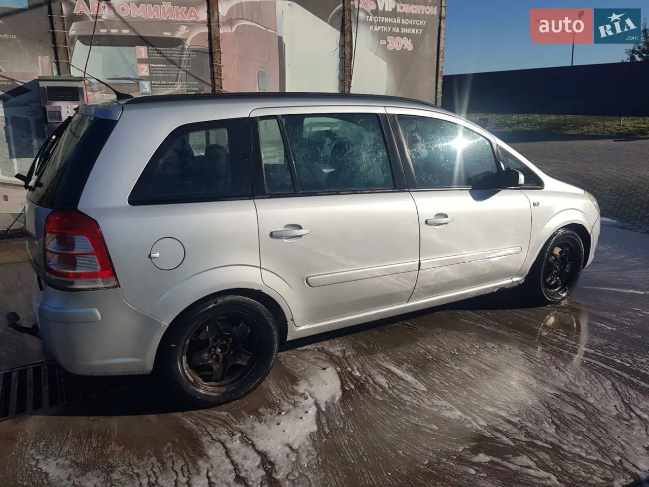 2010 Opel Zafira - мініатюра 17