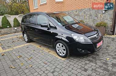 Мінівен Opel Zafira 2013 в Луцьку