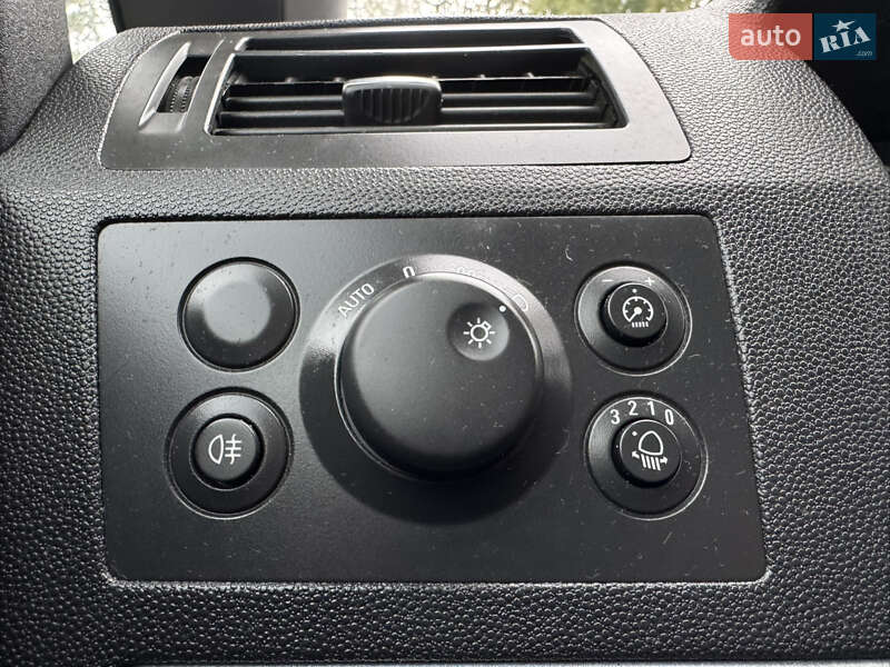 Минивэн Opel Zafira 2009 в Умани