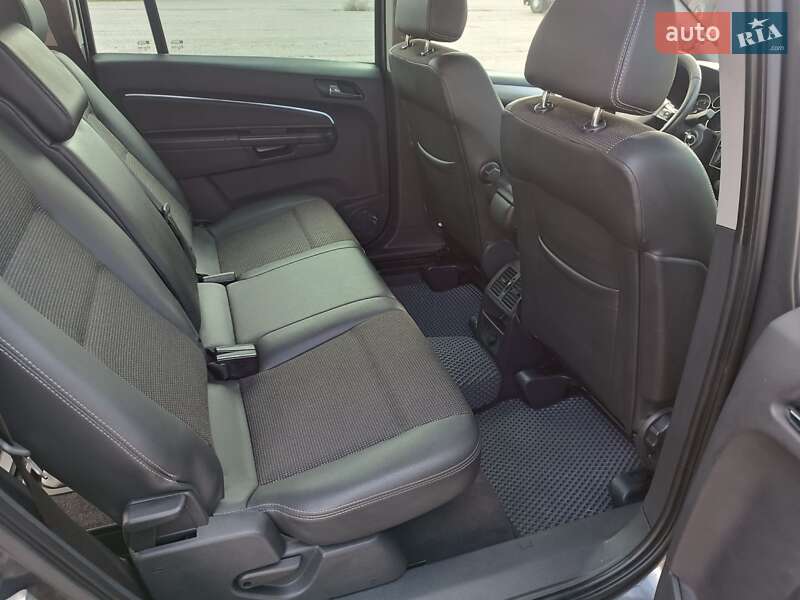 Минивэн Opel Zafira 2011 в Шаргороде фото 32 Минивэн Opel Zafira 2011 в Шаргороде
