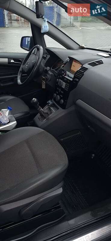 Минивэн Opel Zafira 2011 в Дубно фото 9 Минивэн Opel Zafira 2011 в Дубно