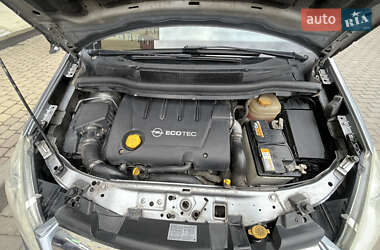 Минивэн Opel Zafira 2008 в 