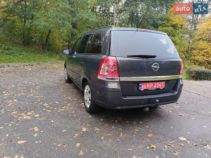 Минивэн Opel Zafira 2014 в Киеве фото 6 Минивэн Opel Zafira 2014 в Киеве