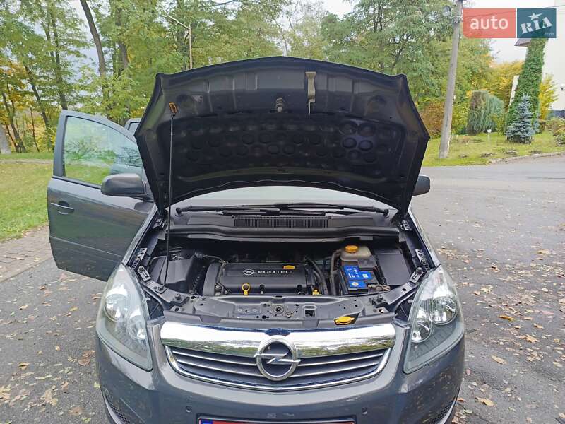 Минивэн Opel Zafira 2014 в Киеве фото 21 Минивэн Opel Zafira 2014 в Киеве