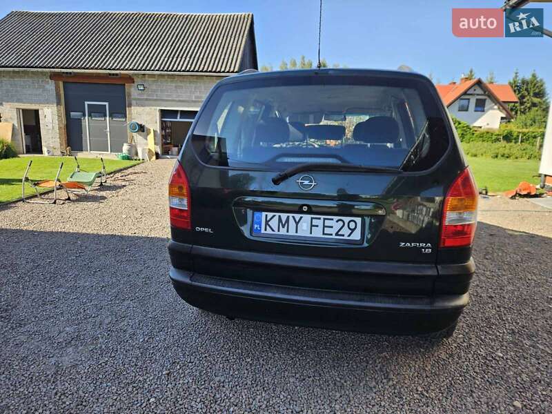 Минивэн Opel Zafira 2002 в Луцке