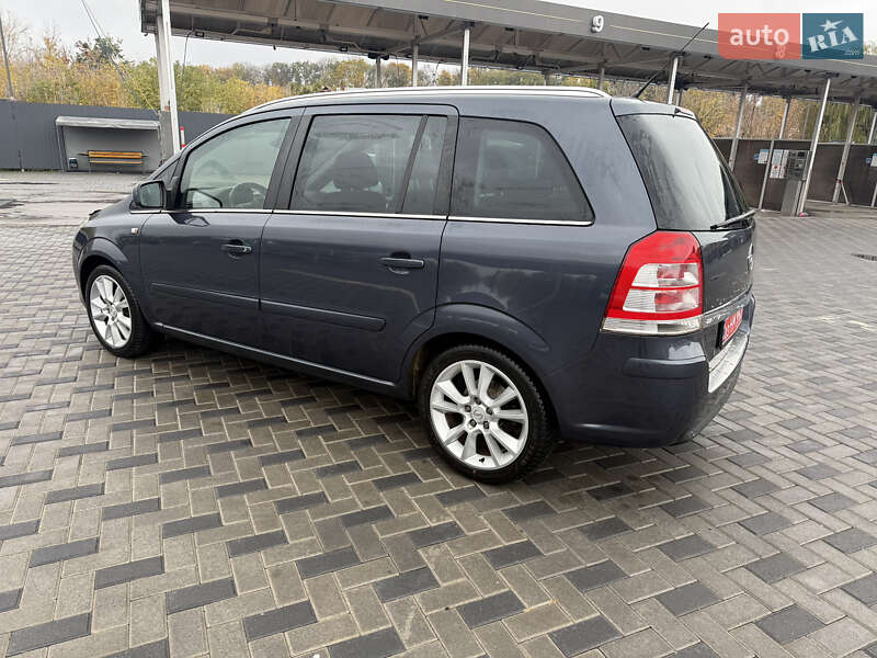 Минивэн Opel Zafira 2010 в Полтаве фото 8 Минивэн Opel Zafira 2010 в Полтаве