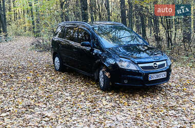 Минивэн Opel Zafira 2005 в 