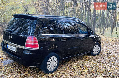 Минивэн Opel Zafira 2005 в 