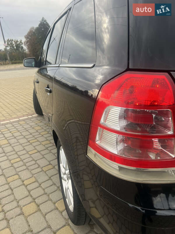 Минивэн Opel Zafira 2011 в Краковце фото 13 Минивэн Opel Zafira 2011 в Краковце