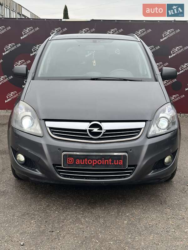 Минивэн Opel Zafira 2011 в Сумах фото 2 Минивэн Opel Zafira 2011 в Сумах