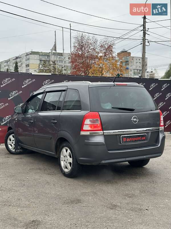 Минивэн Opel Zafira 2011 в Сумах фото 8 Минивэн Opel Zafira 2011 в Сумах