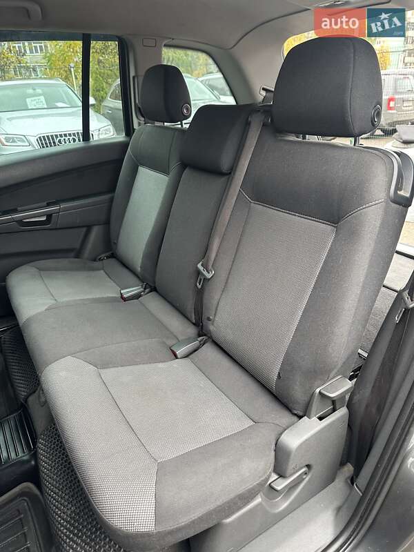Минивэн Opel Zafira 2011 в Сумах фото 16 Минивэн Opel Zafira 2011 в Сумах