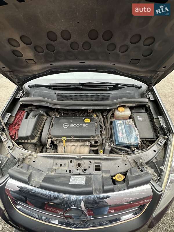 Минивэн Opel Zafira 2011 в Сумах фото 28 Минивэн Opel Zafira 2011 в Сумах