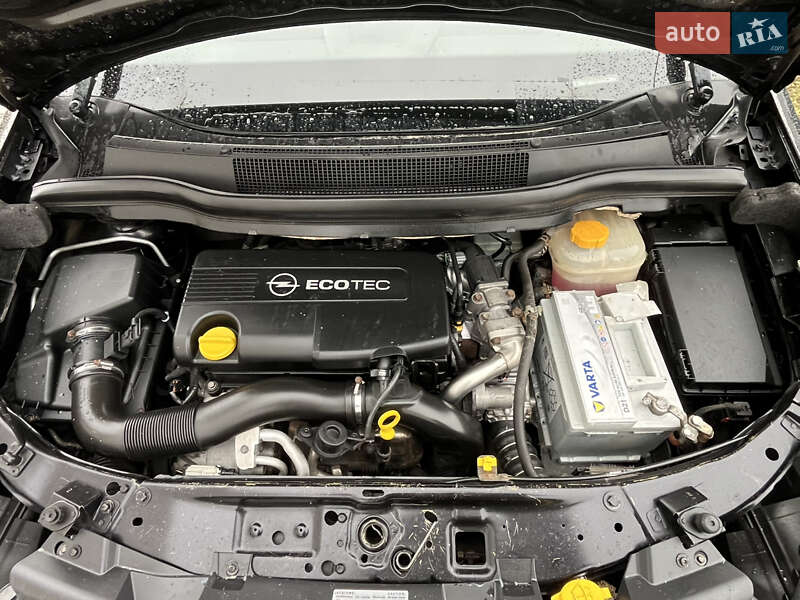 Мінівен Opel Zafira 2010 в Чернівцях фото 12 Мінівен Opel Zafira 2010 в Чернівцях