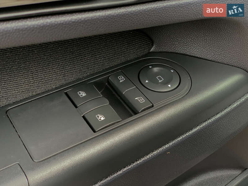 Минивэн Opel Zafira 2011 в Бердичеве фото 38 Минивэн Opel Zafira 2011 в Бердичеве