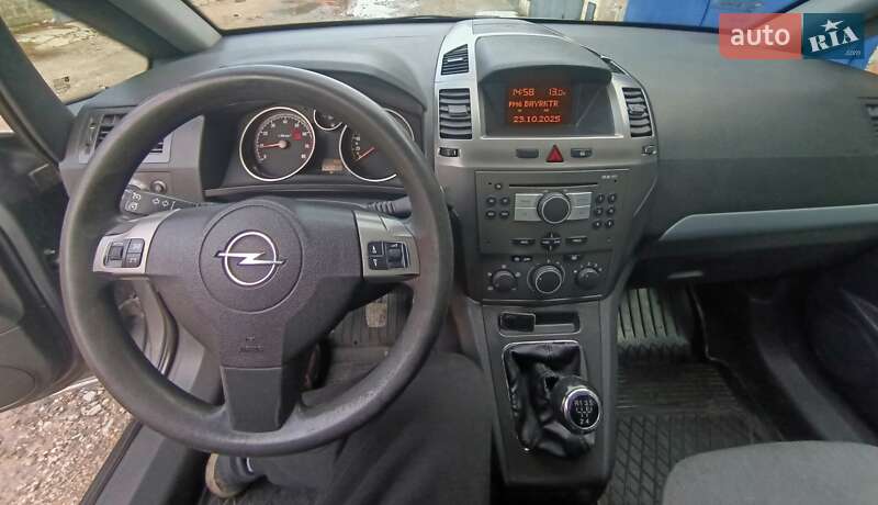 Минивэн Opel Zafira 2005 в Черкассах фото 8 Минивэн Opel Zafira 2005 в Черкассах