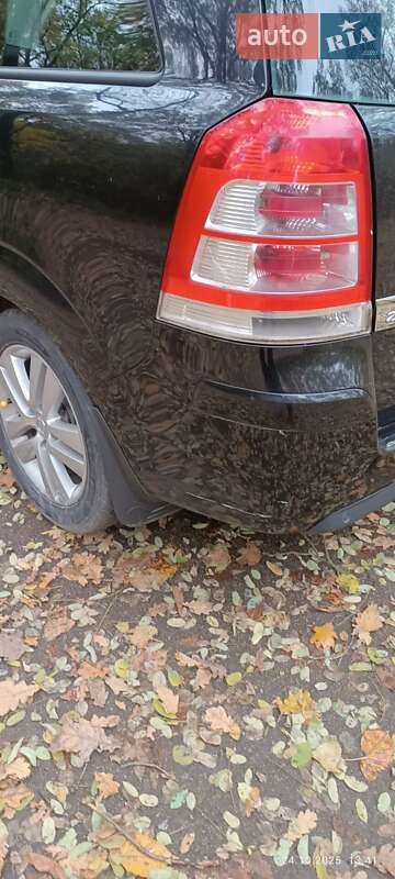 Минивэн Opel Zafira 2009 в Коростене