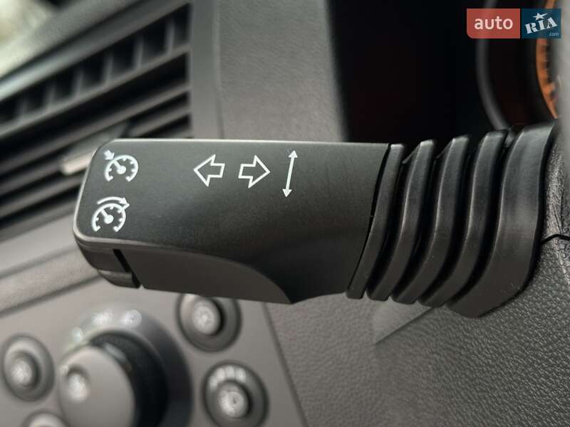 Минивэн Opel Zafira 2010 в Дрогобыче