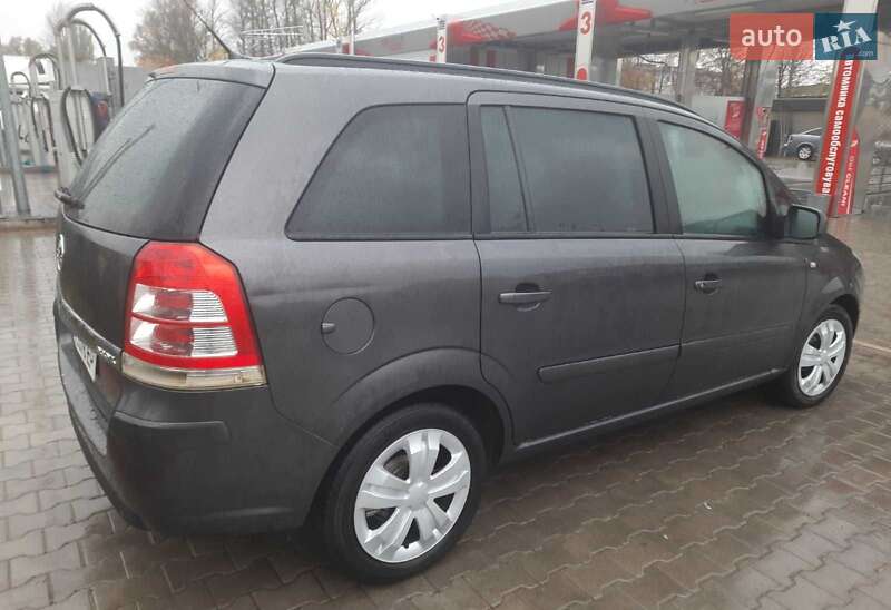 Минивэн Opel Zafira 2012 в Тернополе фото 4 Минивэн Opel Zafira 2012 в Тернополе